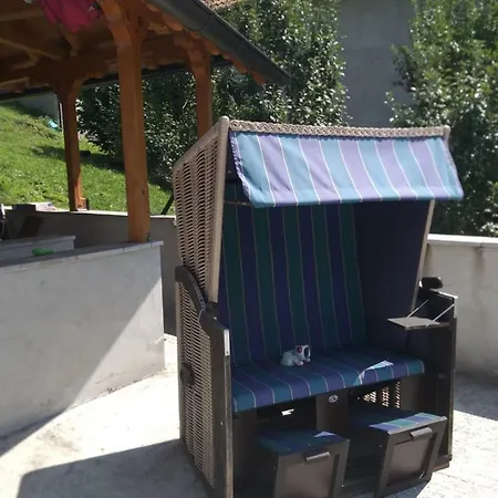 Guest Oase Pavlovica Staze Homestay